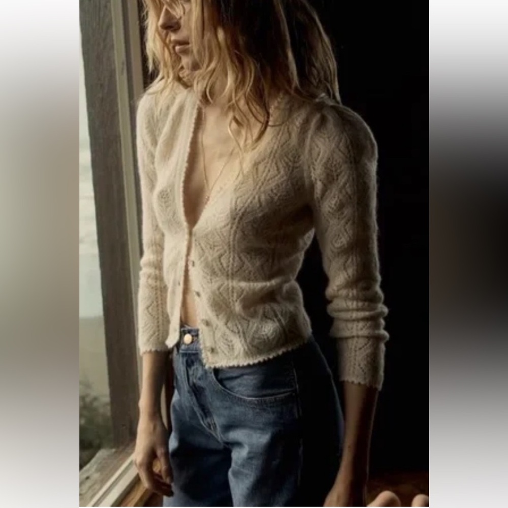 Doen Cream Cropped Knit Cardigan NWOT
